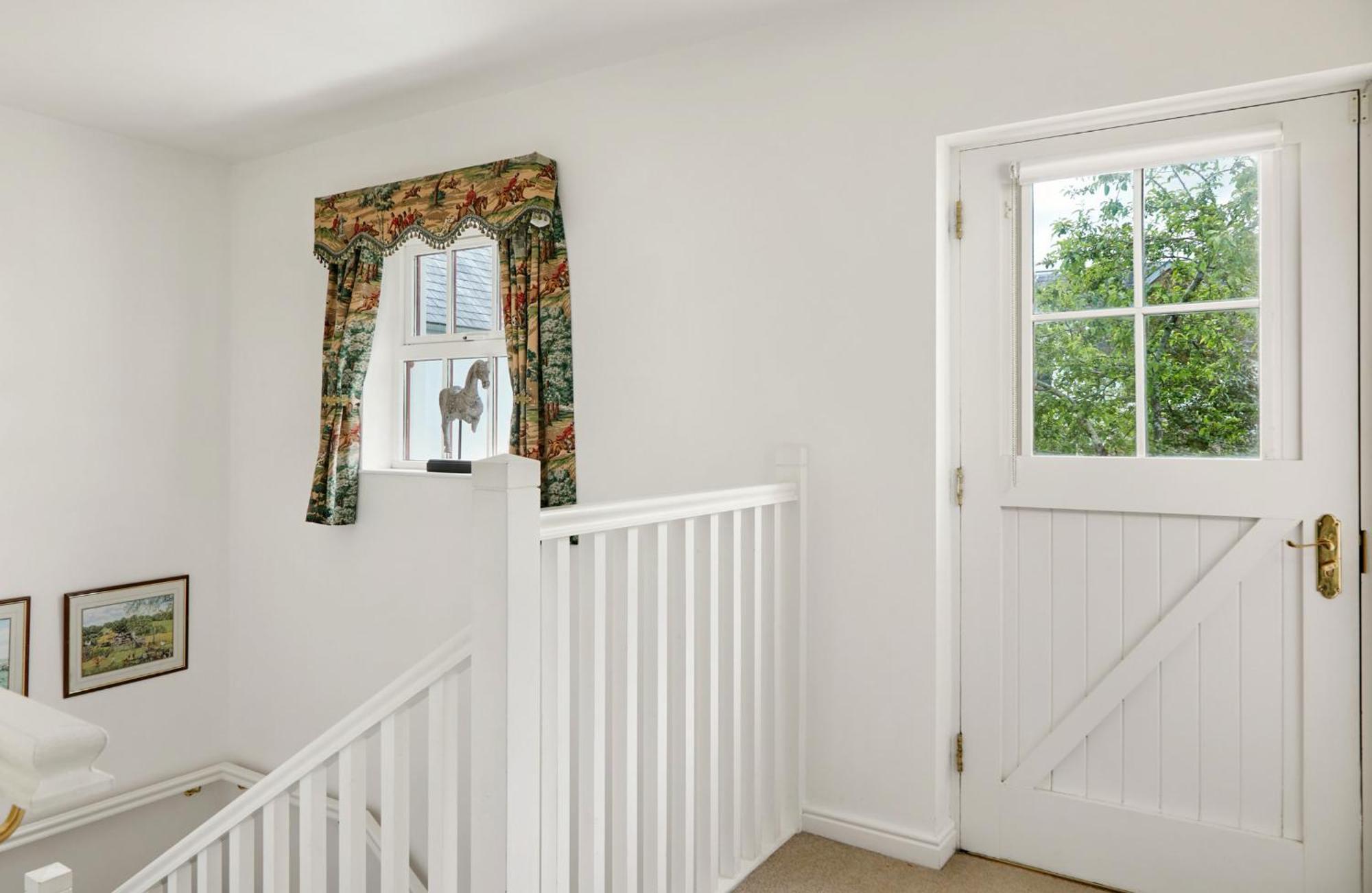Вилла Old Stable Mews Castle Leslie Glaslough Экстерьер фото